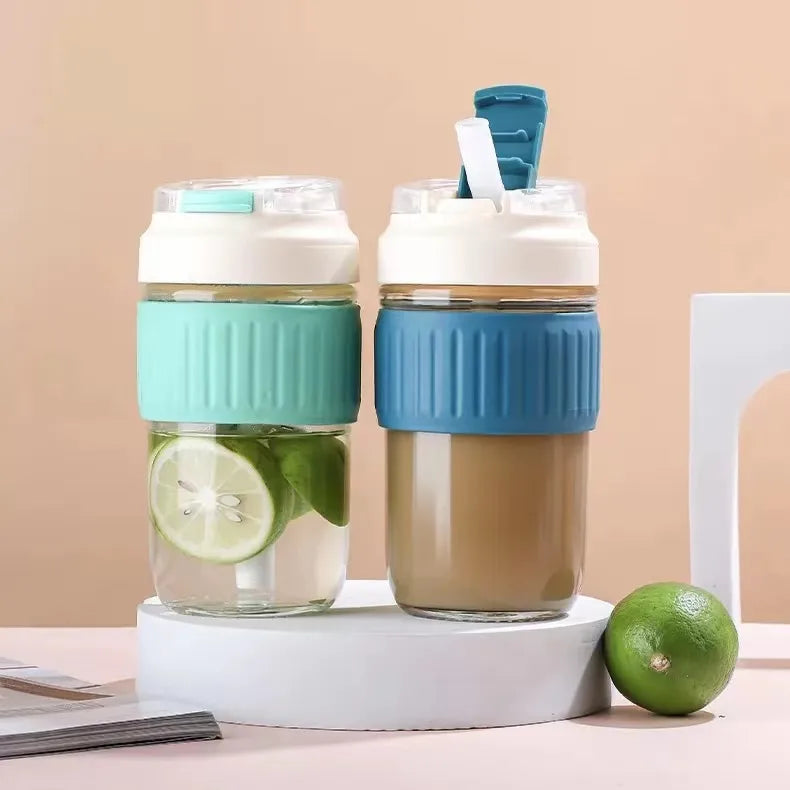WATER BOTTLE WITH STRAW
